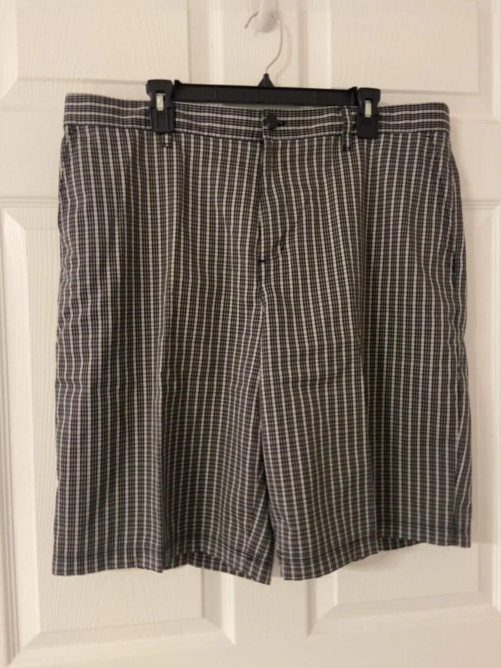 T41- ADIDAS MicroPlaid Bermuda Golf Shorts